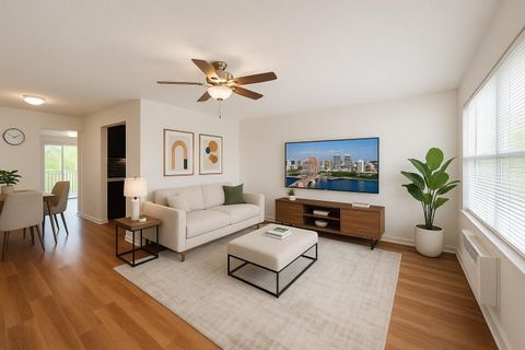 187 Berkshire I West Palm Beach FL 33417