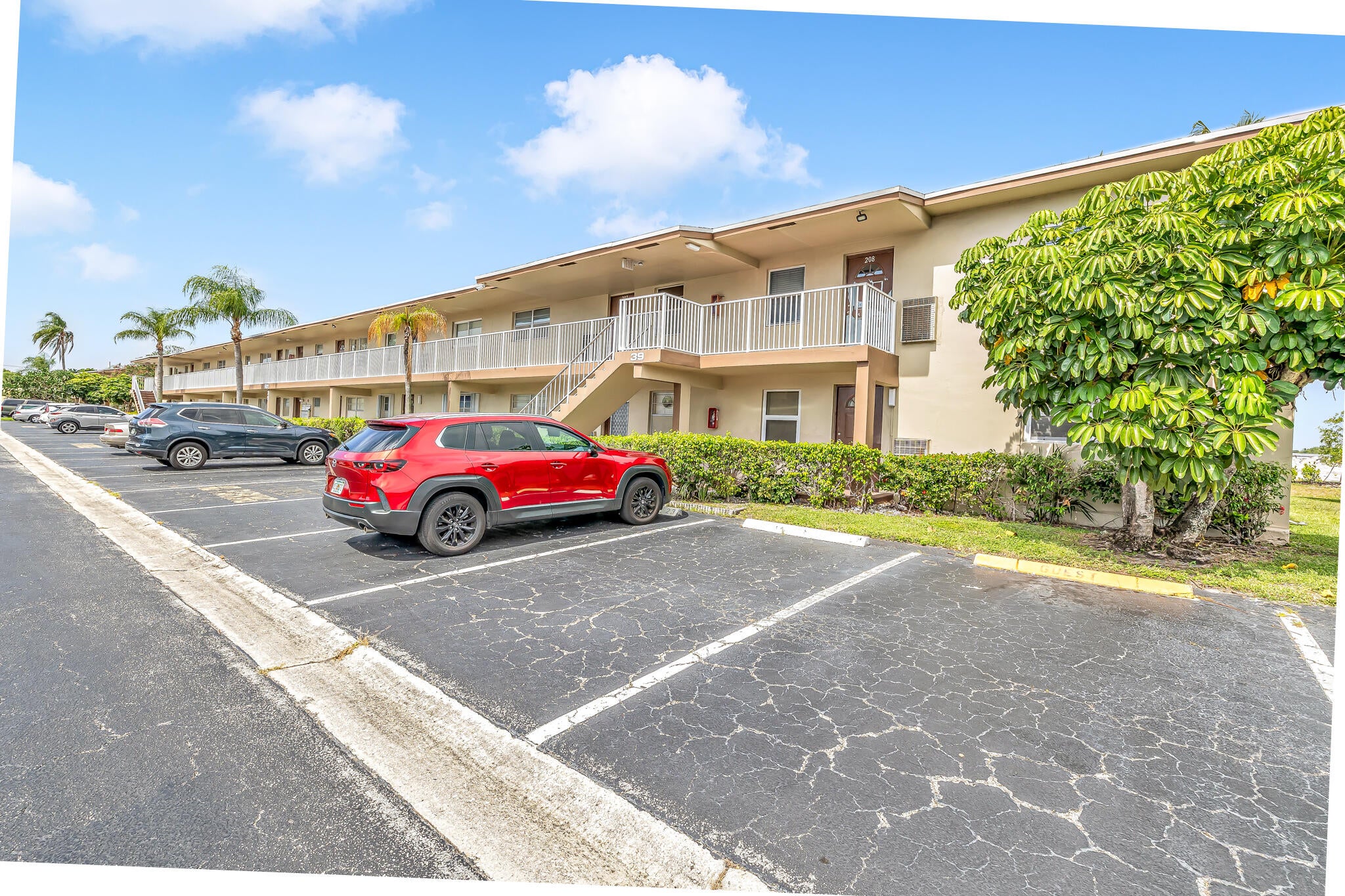 601 NW 76th Terrace