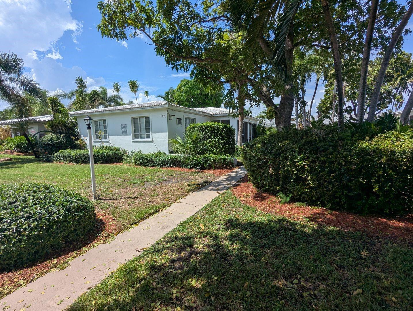 Hollywood South Side Add - Residential Lease