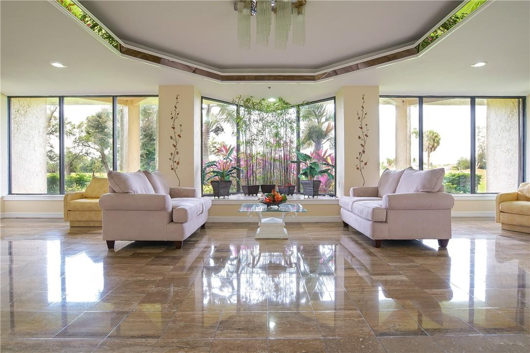 ENVIRON TOWERS - Residential