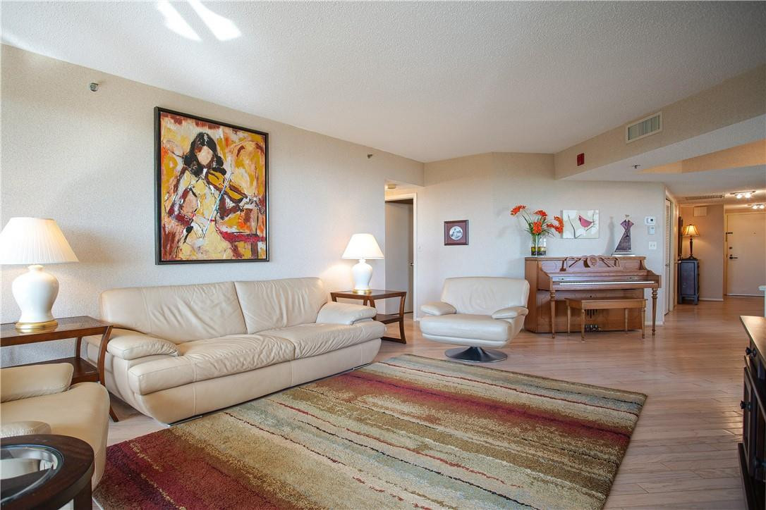 ENVIRON TOWERS - Residential