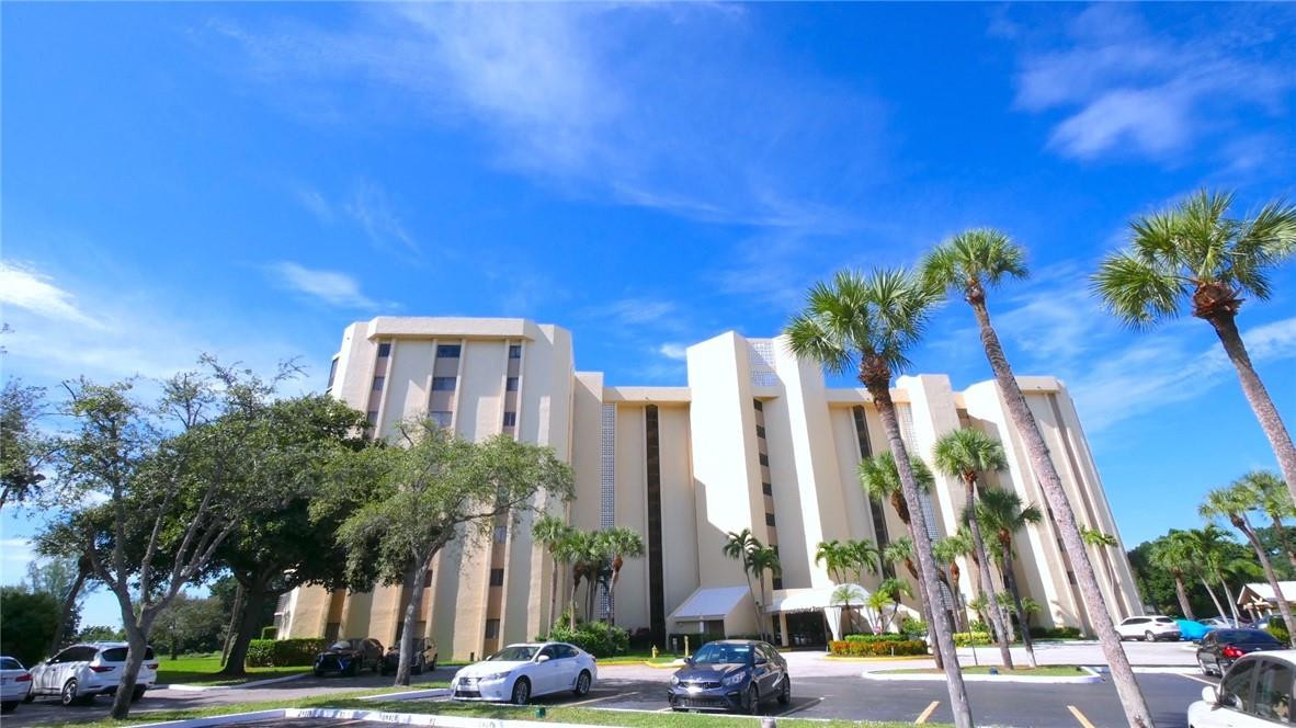 ENVIRON TOWERS - Residential