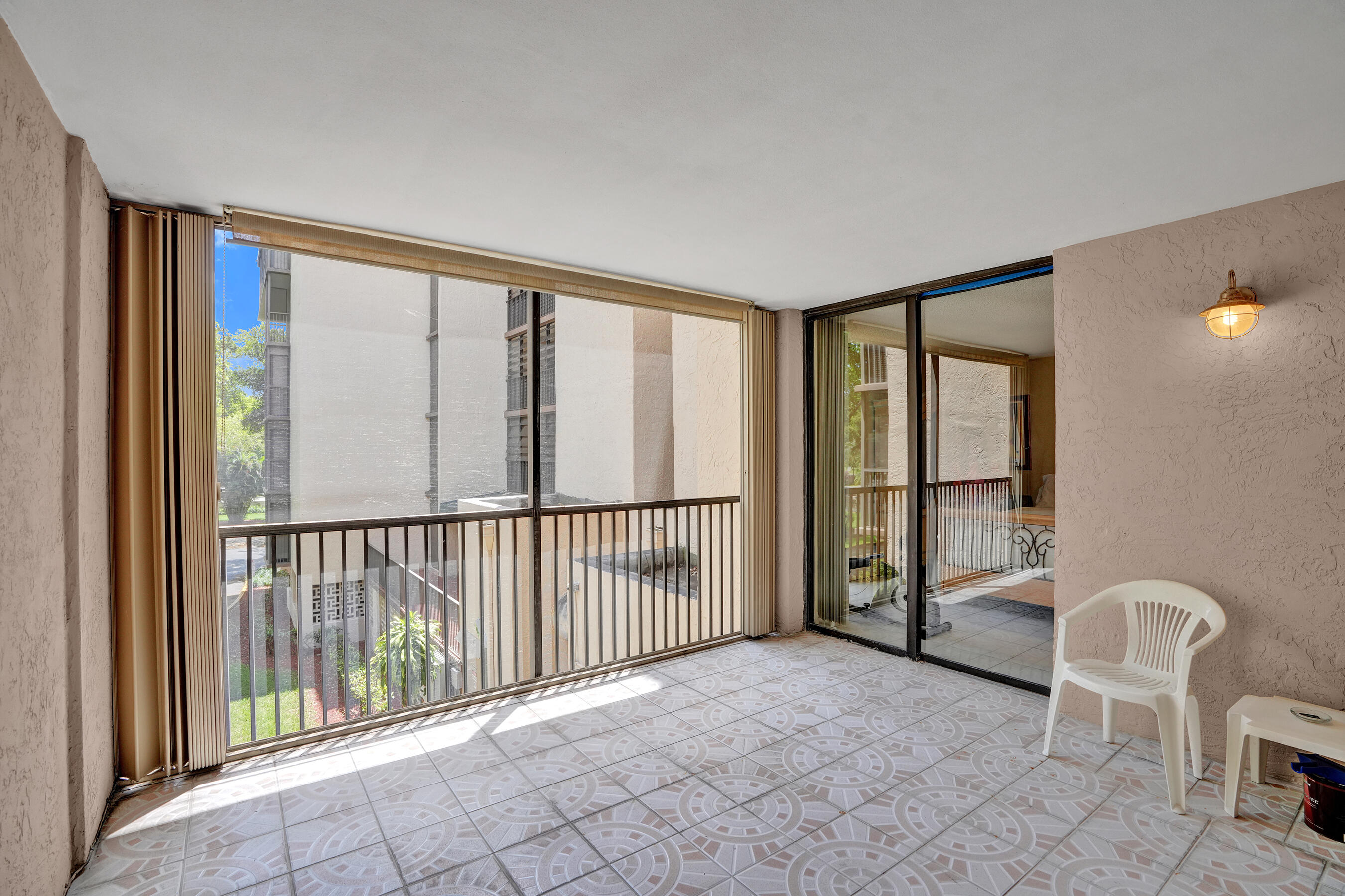 GRANDVIEW AT EMERALD HILLS CONDO - Residential