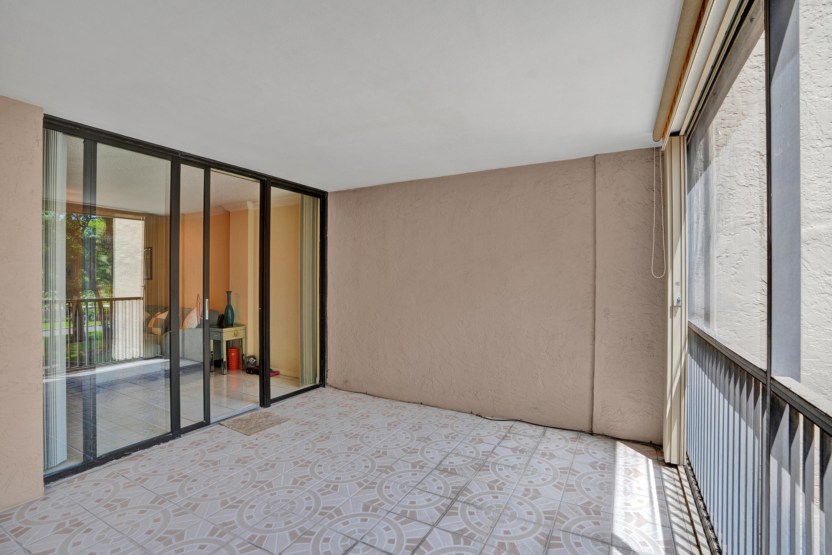 GRANDVIEW AT EMERALD HILLS CONDO - Residential