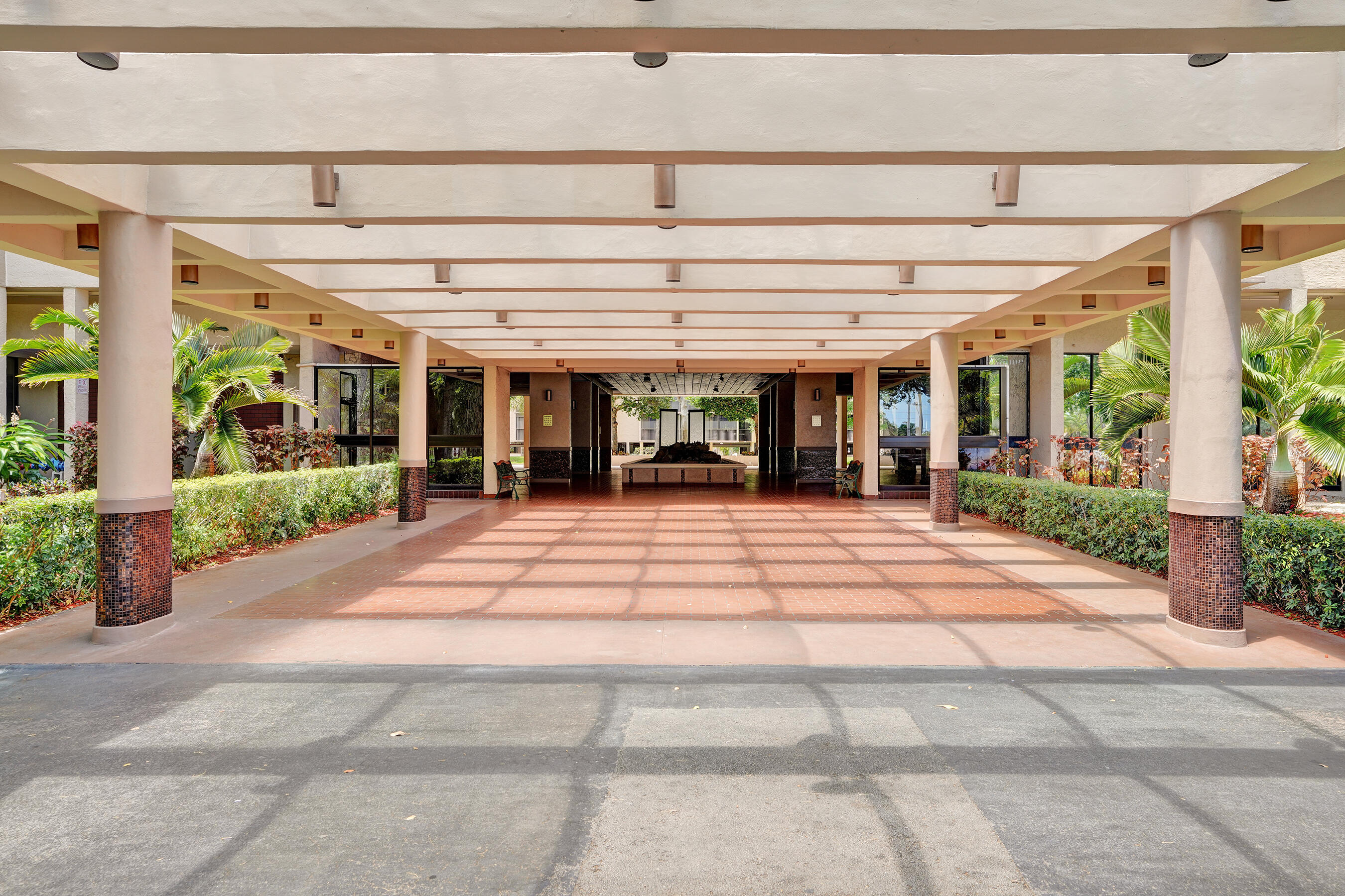 GRANDVIEW AT EMERALD HILLS CONDO - Residential