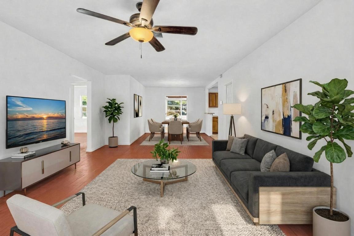 LAKE WORTH TOWN OF - Residential