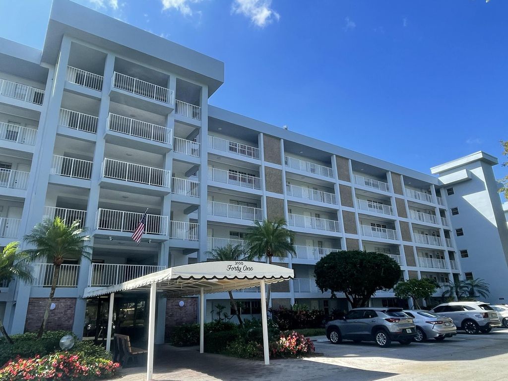 Photo of 3100 N Course Lane #307, Pompano Beach, FL 33069 (MLS # B26005680)