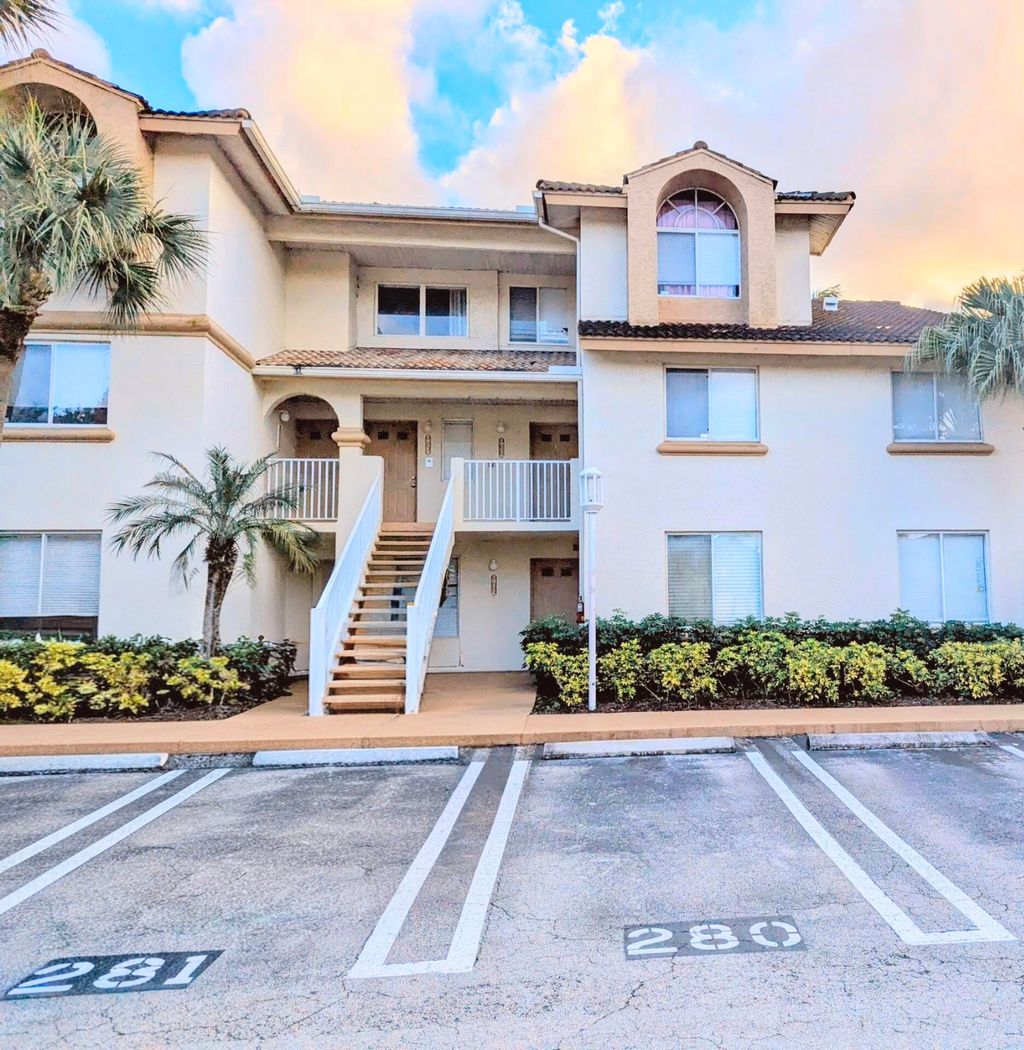 Photo of 19117 Glenmoor Drive, West Palm Beach, FL 33409 (MLS # R11152526)