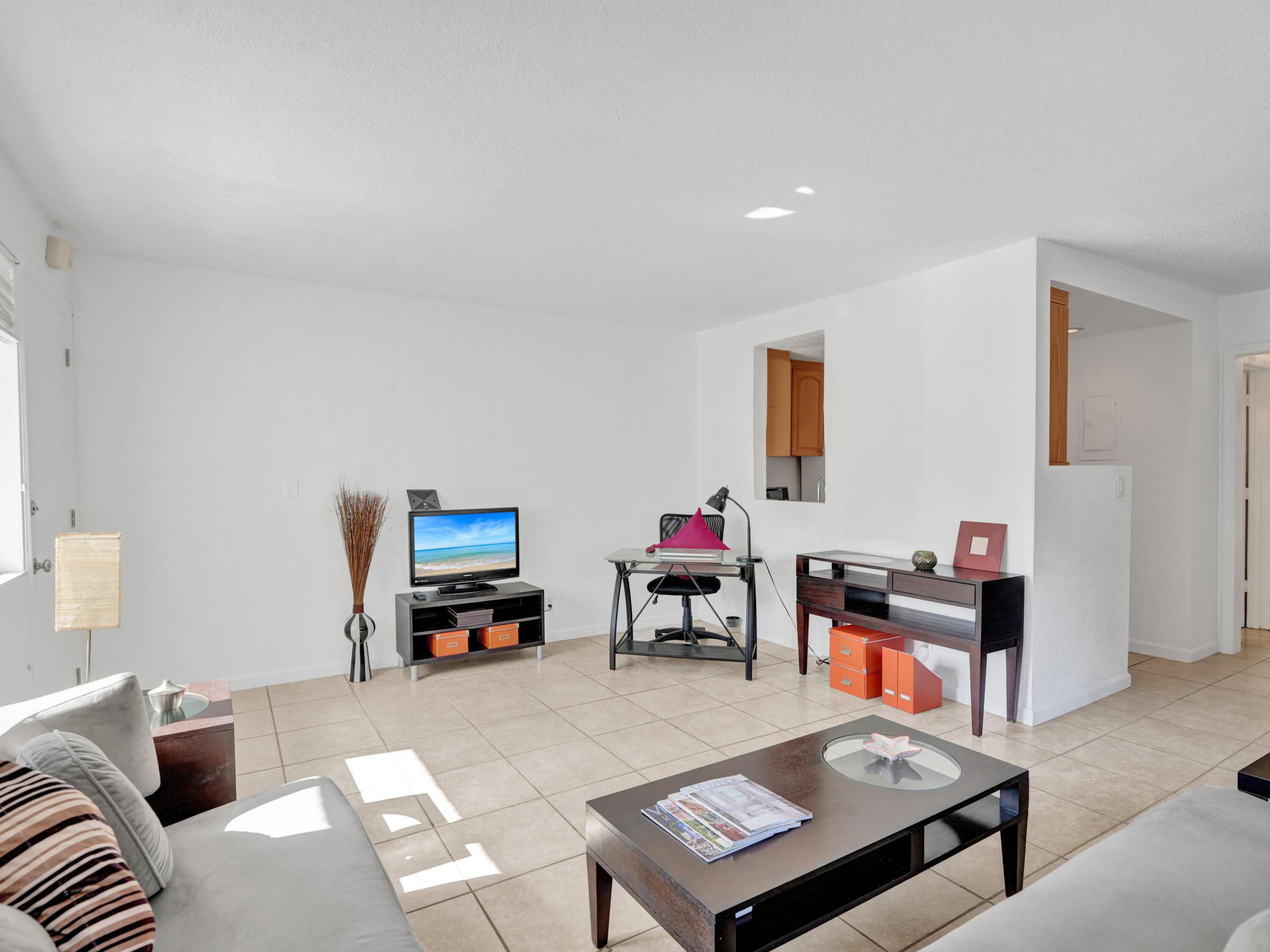 HARWICK HOUSE INC CONDO - Residential