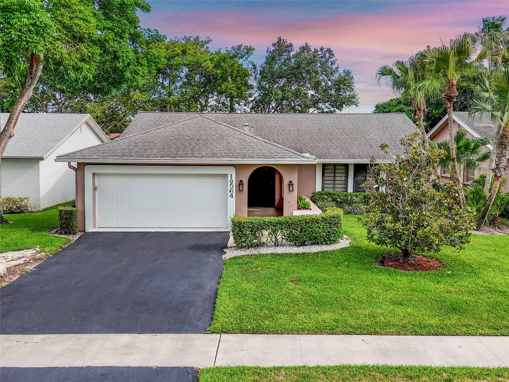 Photo of 10564 180th Place, Boca Raton, FL 33498 (MLS # F10506198)