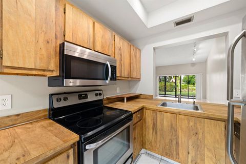 A home in Lake Worth Beach