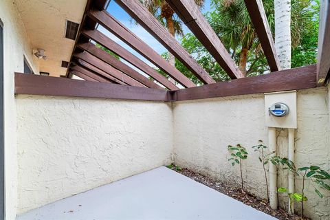 A home in Lake Worth Beach