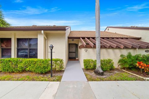 A home in Lake Worth Beach