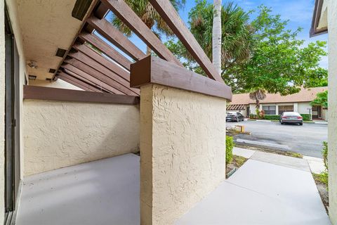 A home in Lake Worth Beach