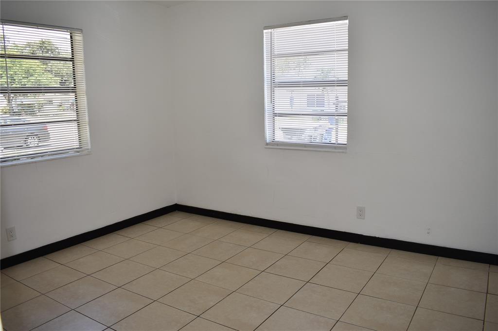 Binstock Sub 2 26-4 B - Residential Income