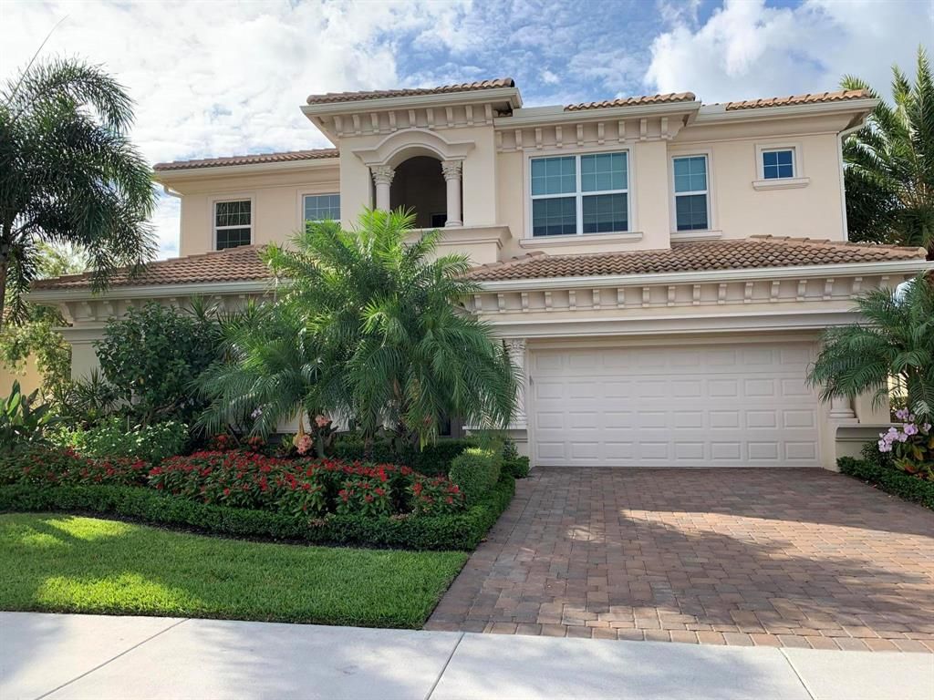 Photo of 142 Lucia Court, Jupiter, FL 33478 (MLS # R10713812)