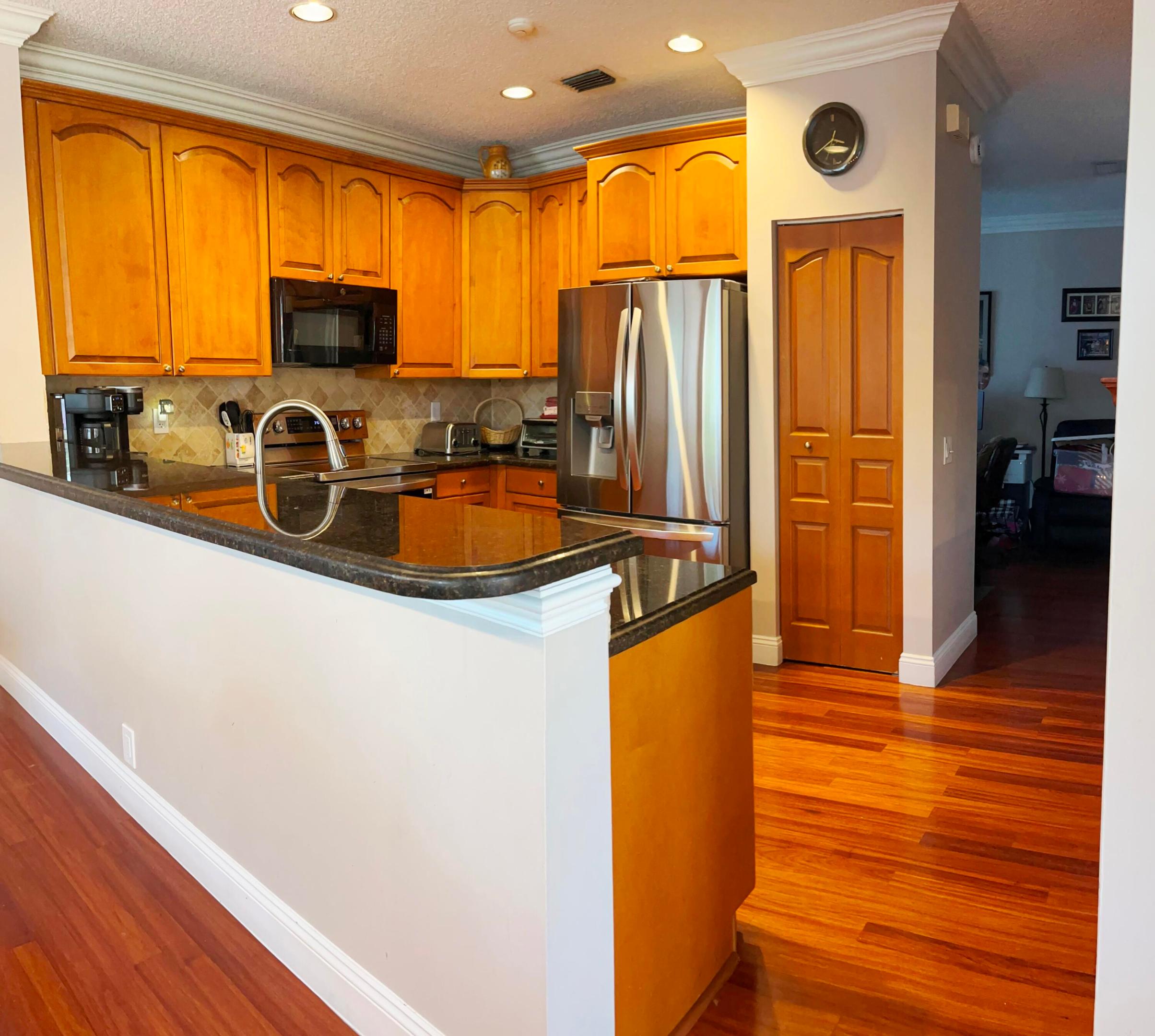 668 Willow Bend Road