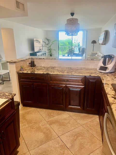 Tennis Club of Palm Beach - Residential