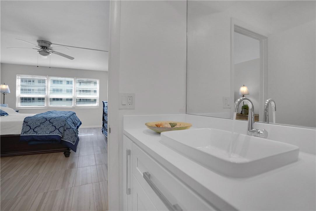 OCEAN MONARCH - Residential