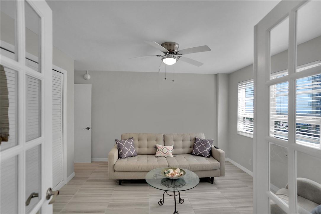 OCEAN MONARCH - Residential