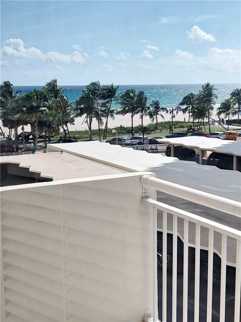 OCEAN MONARCH - Residential