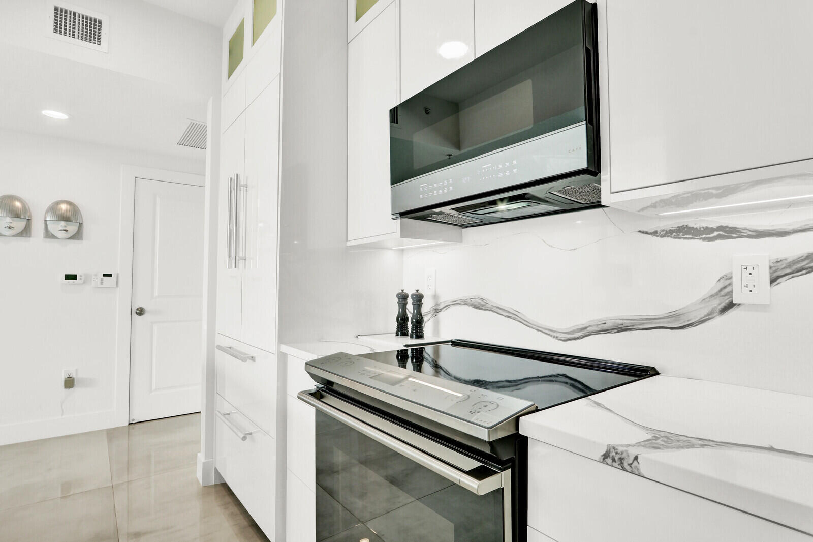 CASA COSTA CONDO - Residential Lease