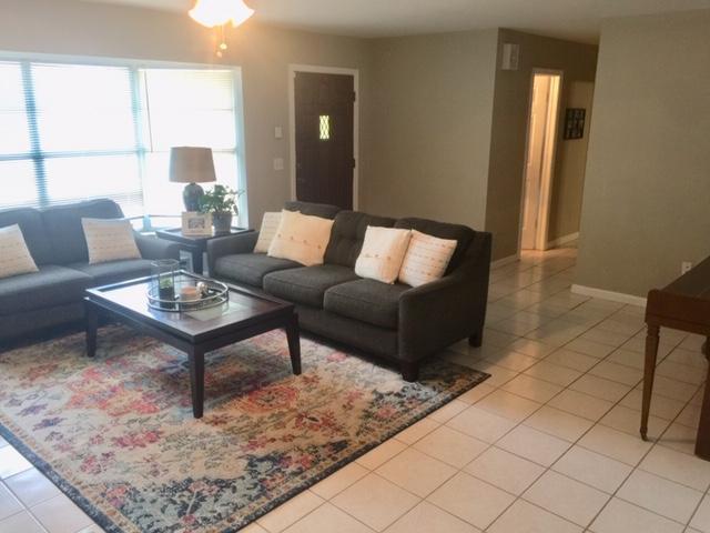 PALM BEACH FARMS CO 3 - Residential