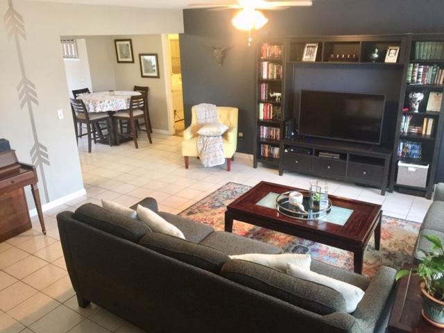 PALM BEACH FARMS CO 3 - Residential