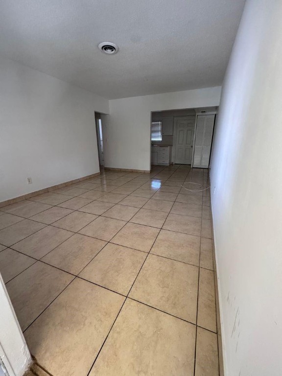 Lloyd Estates Add Corr - Residential Lease