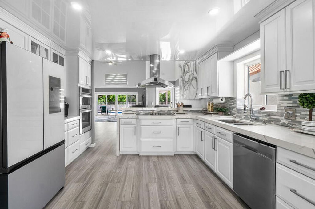 Photo of 10330 Buena Ventura Drive, Boca Raton, FL 33498 (MLS # R11095306)