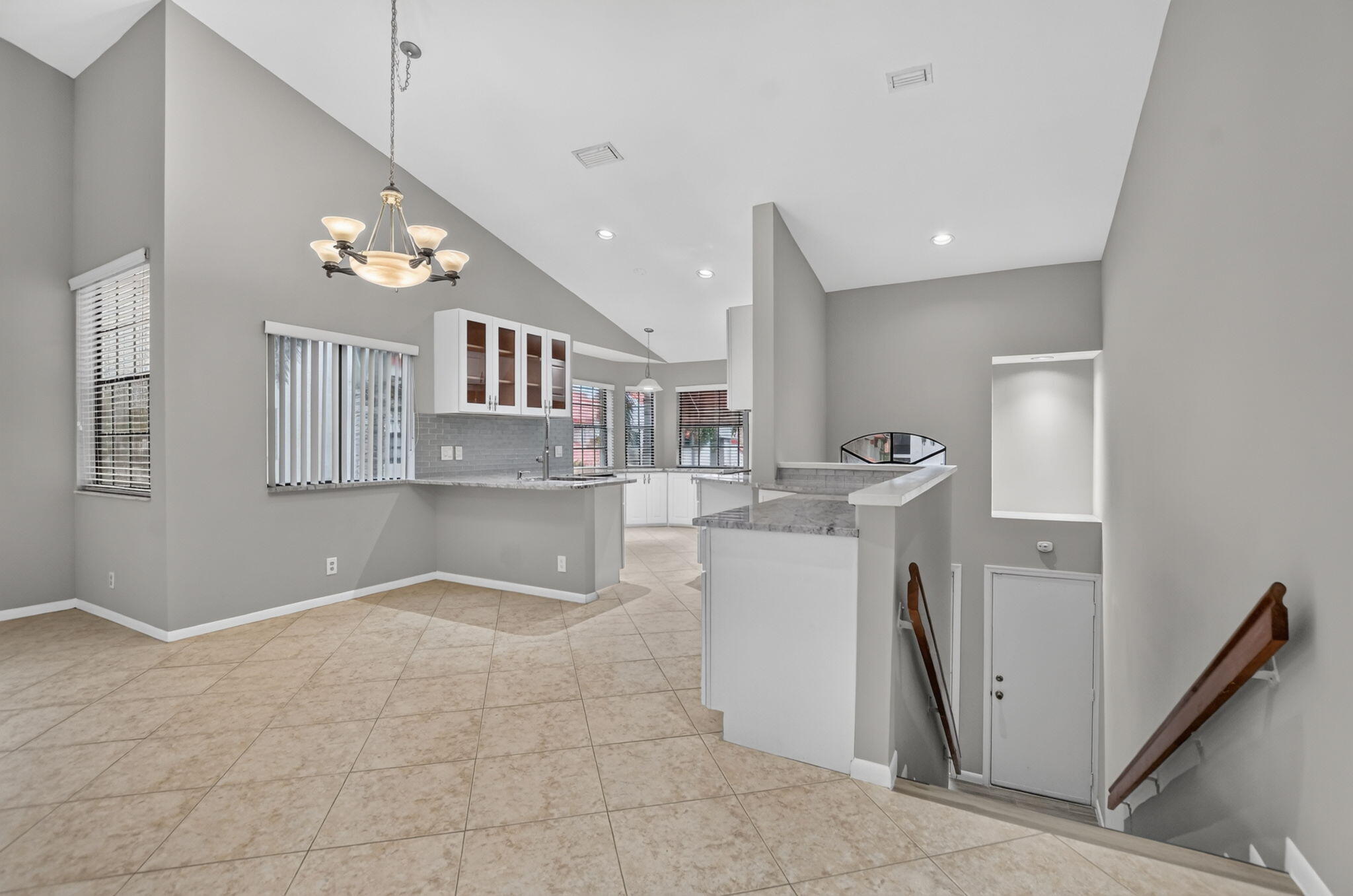 7864 LEXINGTON CLUB Boulevard D, Delray Beach, FL, 33446/$320,000 4 7864 LEXINGTON CLUB Boulevard D