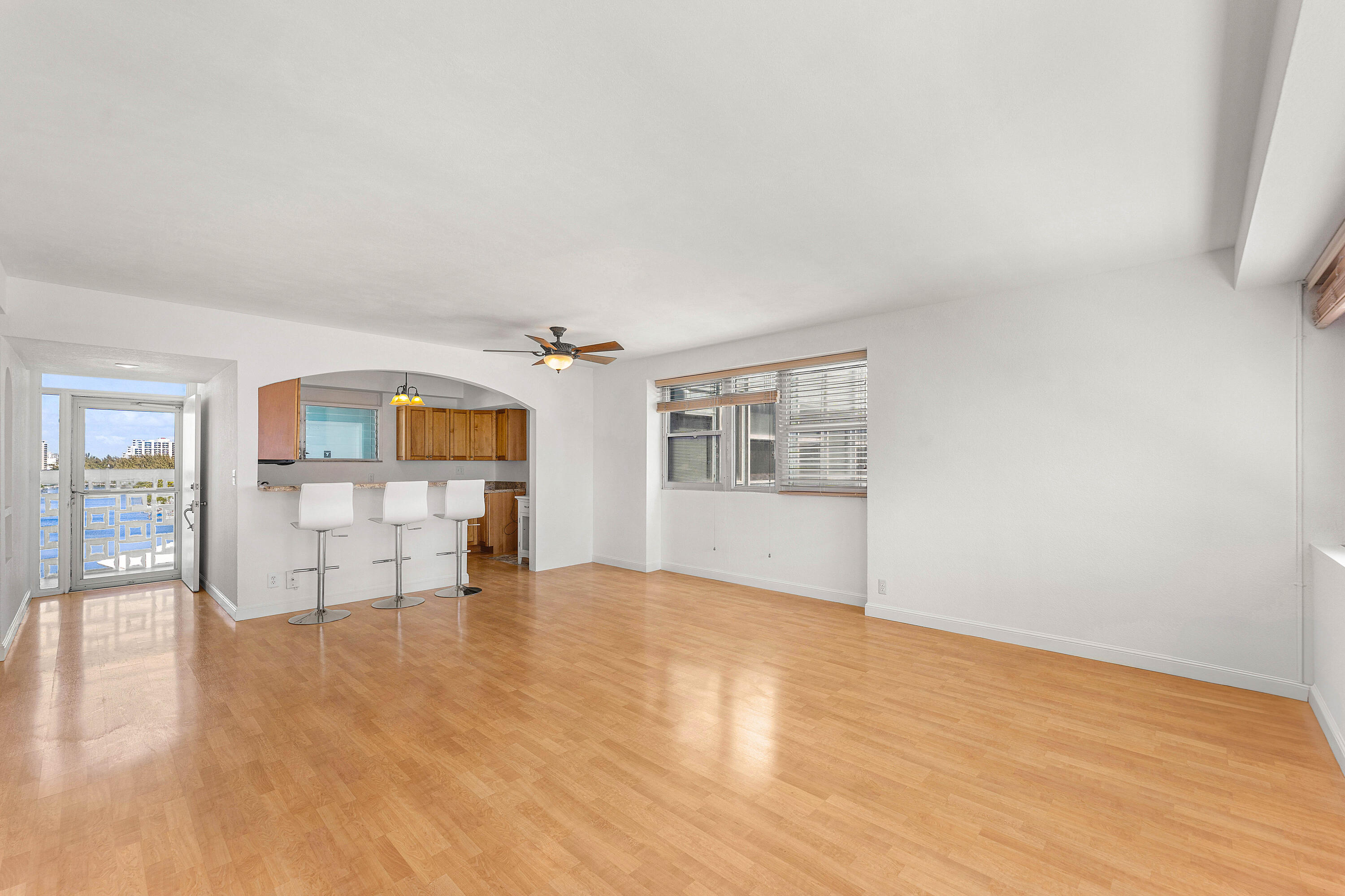 BREAKWATER TOWERS CO-OP - Residential