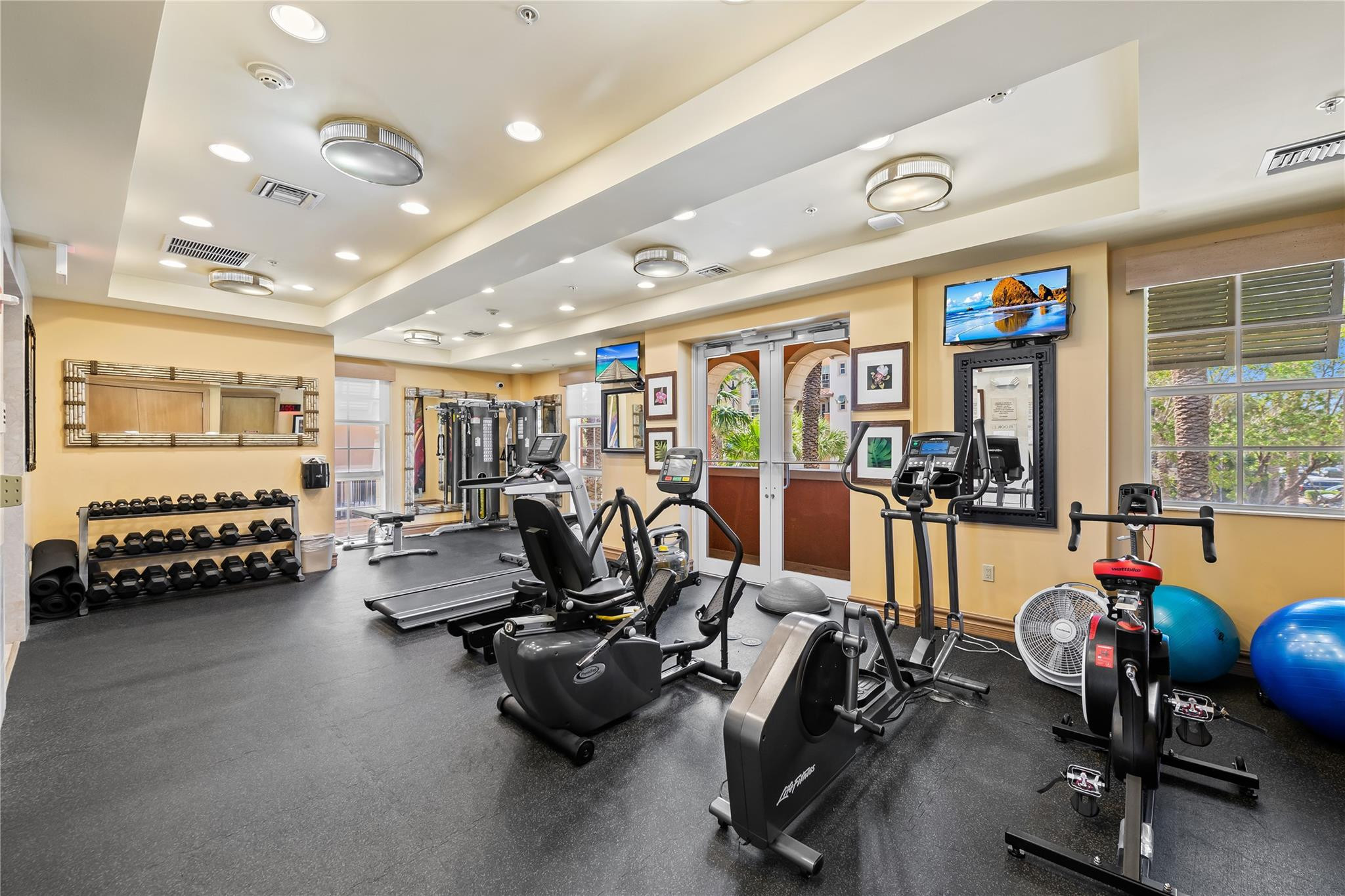 VILLAS BY THE SEA 3 CONDO - Residential Lease