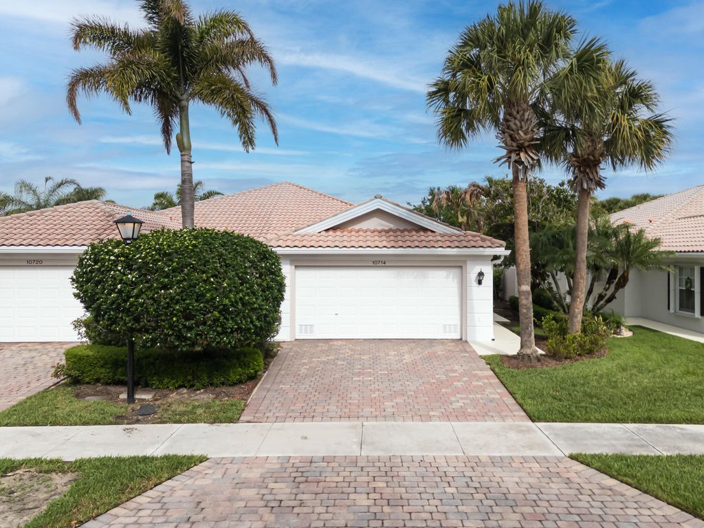 Photo of 10714 SW Elsinore Drive, Port Saint Lucie, FL 34987 (MLS # B26029689)