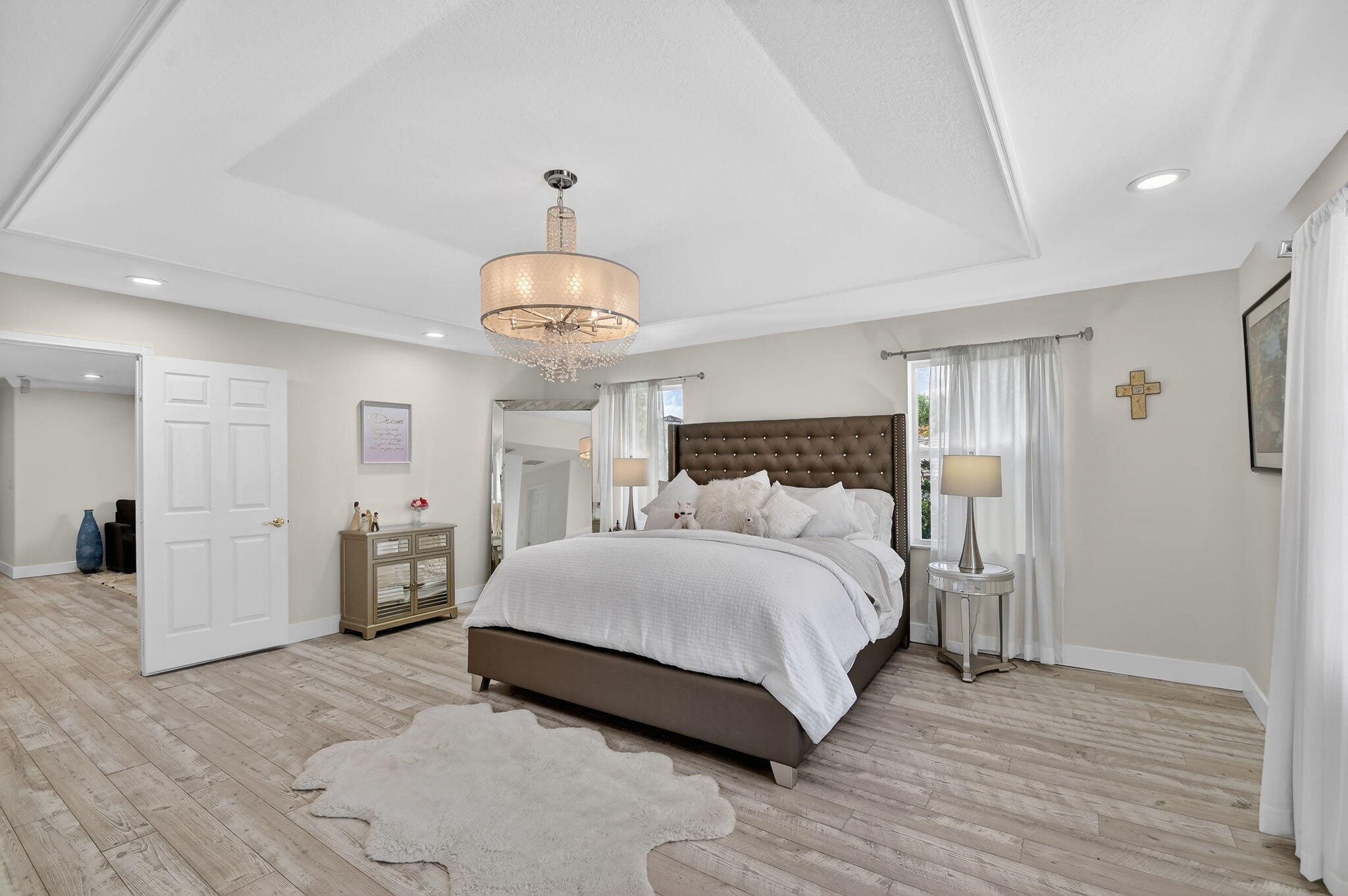 BAY COLONY ESTATES - Residential