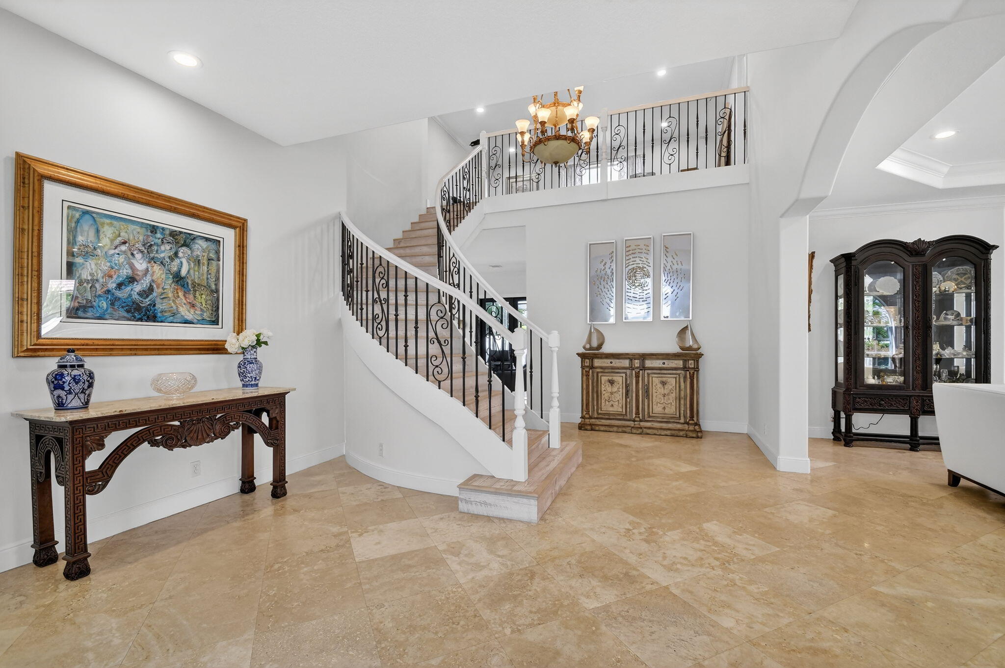 BAY COLONY ESTATES - Residential