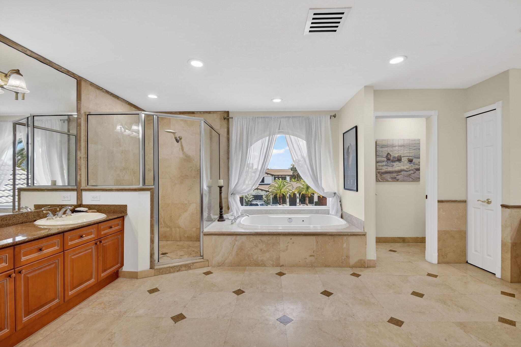 BAY COLONY ESTATES - Residential