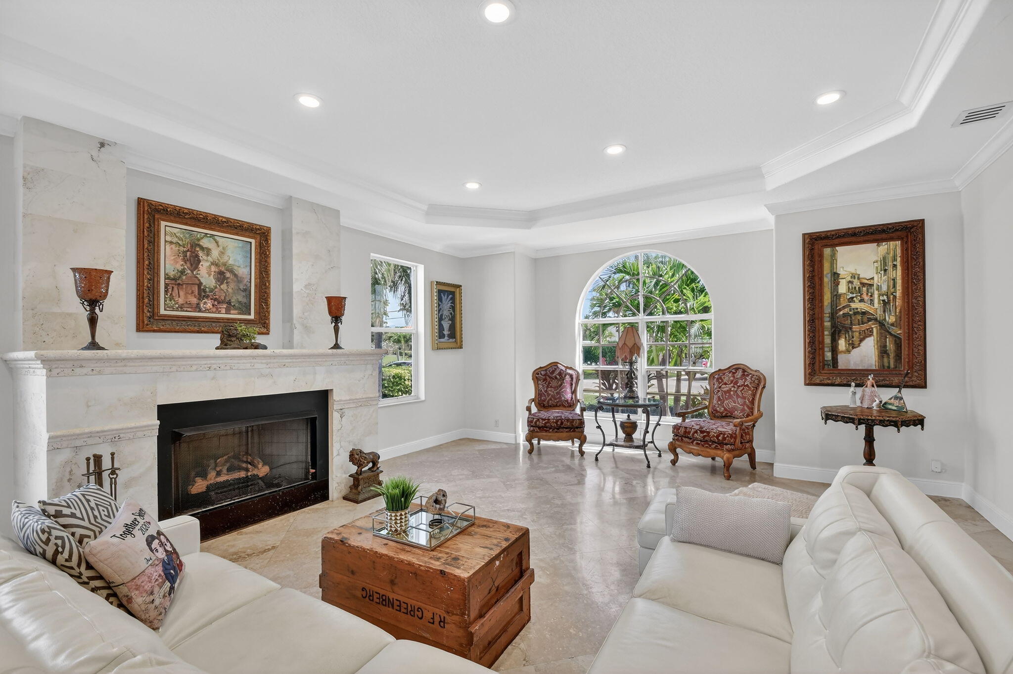 BAY COLONY ESTATES - Residential