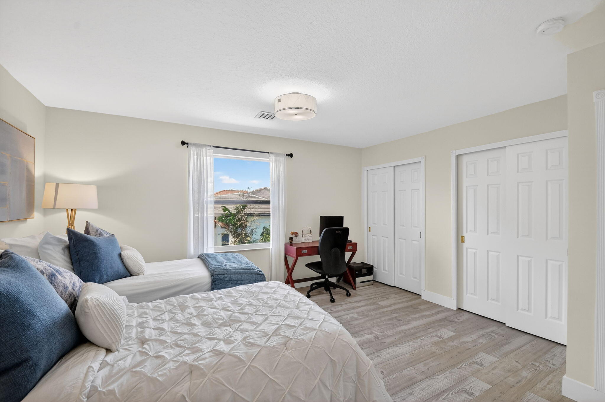 BAY COLONY ESTATES - Residential