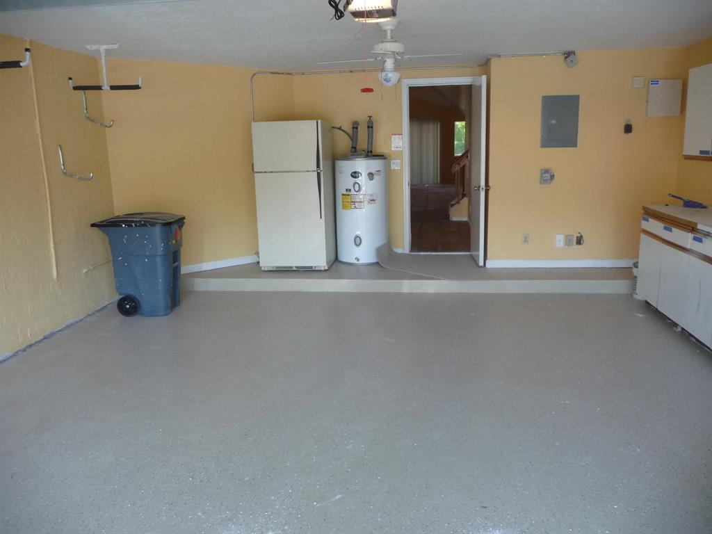 ISLES OF BOCA - Residential Lease