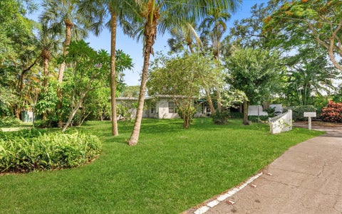 Tiny photo for 330 NW 32nd Court, Oakland Park, FL 33309 (MLS # B26050973)
