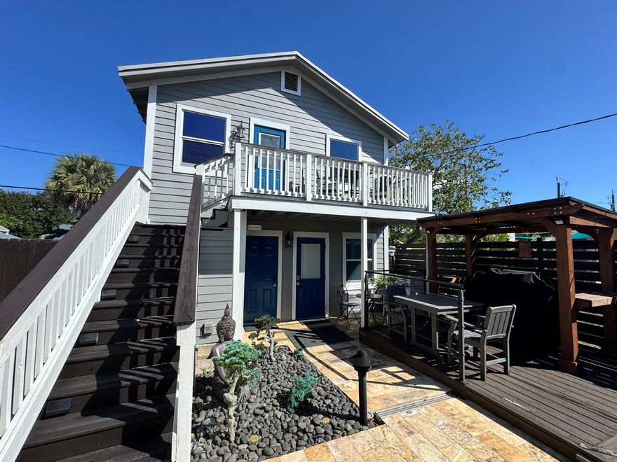 Updated furnished 2-bedroom, 1-bath second-floor apartment in the heart of Lake Worth Beach! This private, move-in-ready unit features a modern kitchen with updated flooring, and abundant natural light throughout. Enjoy the peace of an upper-level residence while being just minutes from downtown's shops, cafes, and local art scene. Close to the beach, Bryant Park, and the Lake Worth Pier for weekend fun, with easy access to I-95, Palm Beach International Airport, and downtown West Palm Beach. Annual lease available--schedule your showing today!