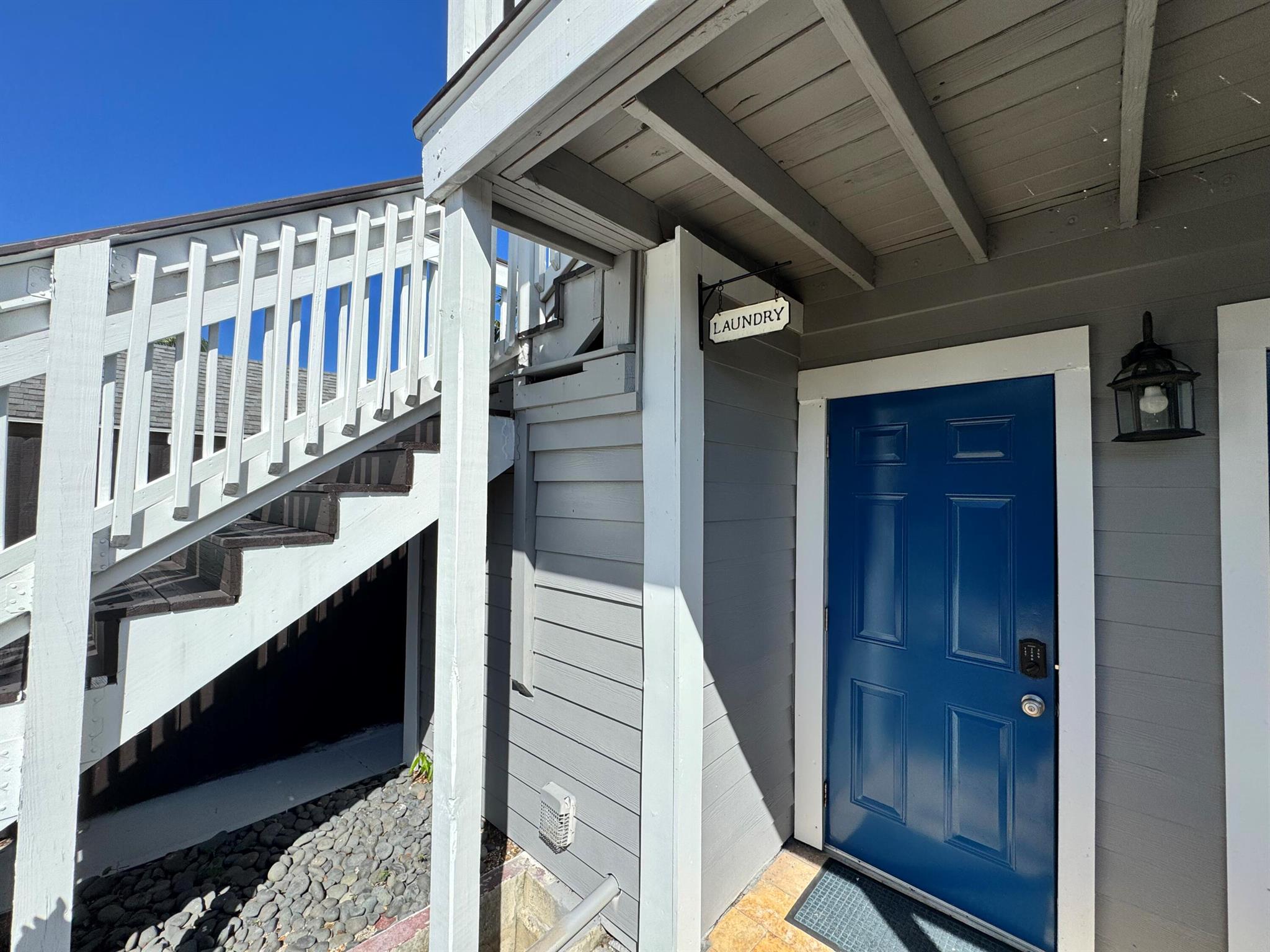 LAKE WORTH TOWN OF - Residential Lease