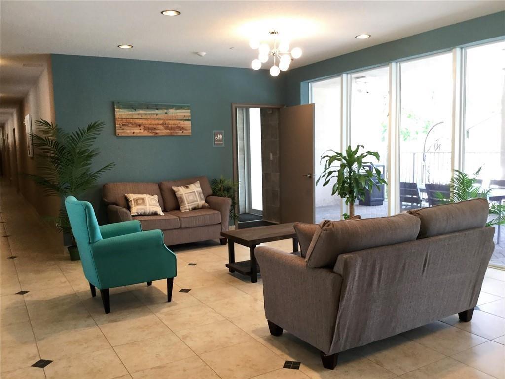 OAKLAND PARK 2ND ADD - Residential Lease