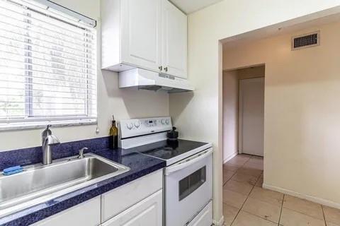 6034 Forest Hill Blvd 105