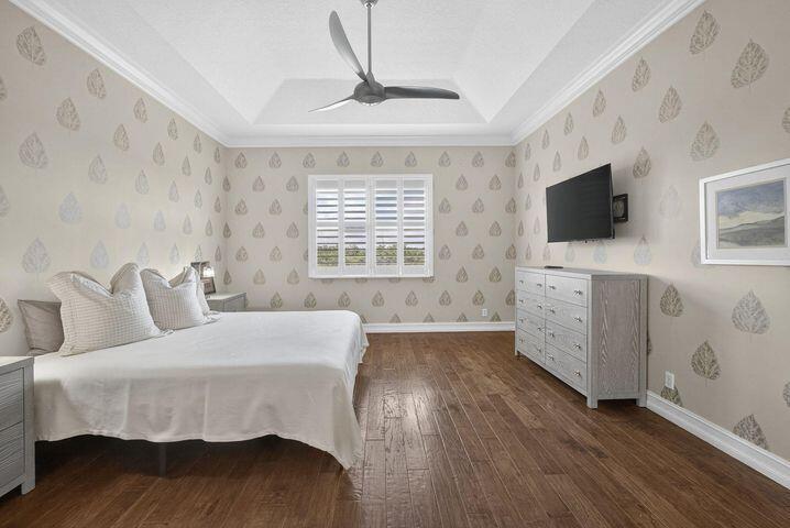 IBIS GOLF & COUNTRY CLUB - Residential Lease