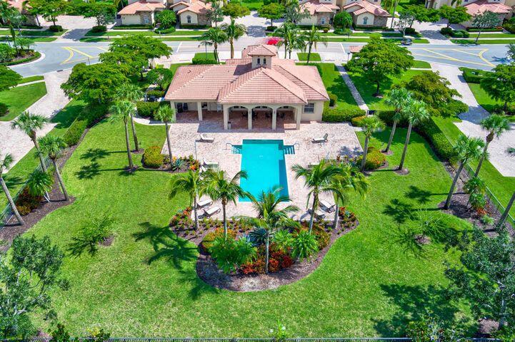 IBIS GOLF & COUNTRY CLUB - Residential Lease