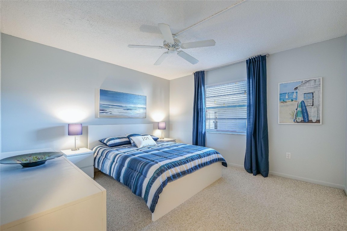 18TH HOLE AT INVERRARY - Residential