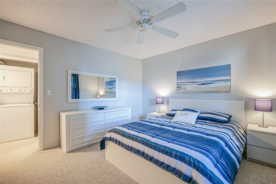 18TH HOLE AT INVERRARY - Residential