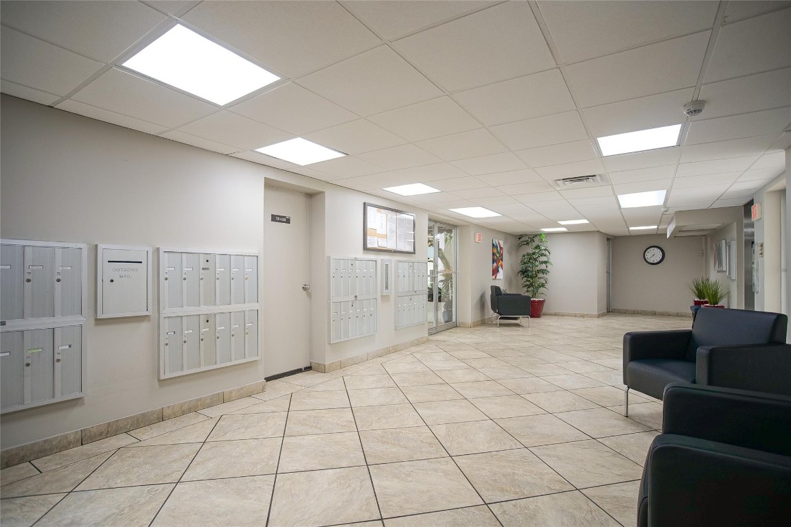 18TH HOLE AT INVERRARY - Residential